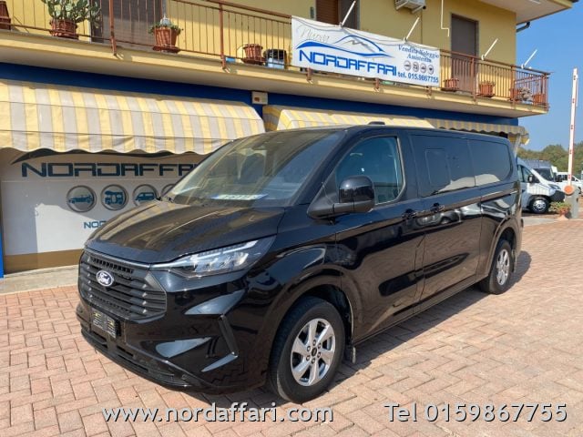 Ford Tourneo Custom 320 2.0 EcoBlue 170CV aut. PL Titanium 9 POSTI, del 2025, 42.333 km, in vendita a Brusnengo (BI)