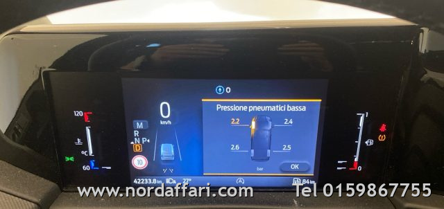 Ford Tourneo Custom 320 2.0 EcoBlue 170CV aut. PL Titanium 9 POSTI - foto 3 di 4