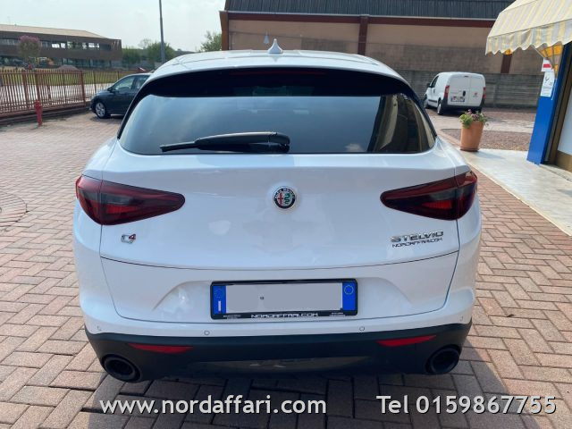 Alfa Romeo Stelvio 2.2 Turbodiesel 190 CV AT8 Q4 Sprint - foto 3 di 4