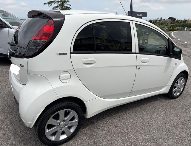 Peugeot iOn Active - foto 4 di 4