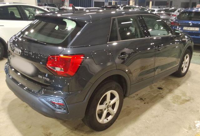 Audi Q2 35 TFSI Business - foto 4 di 4