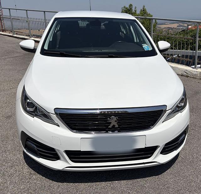 Peugeot 308 BlueHDi 100 S&S Active usato a RIMINI