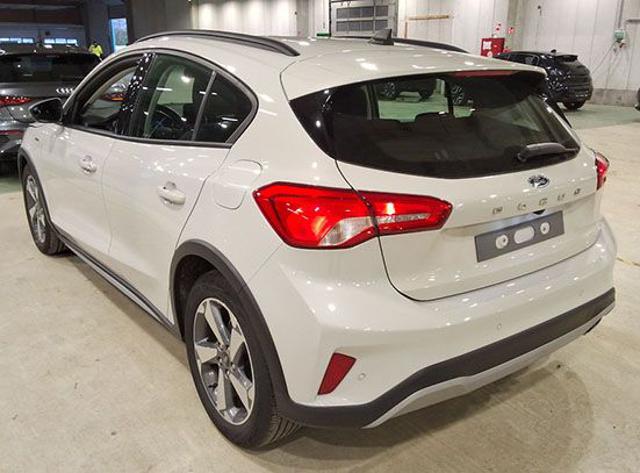 Ford Focus 1.5 EcoBlue 120 CV automatico 5p. Active - foto 3 di 4