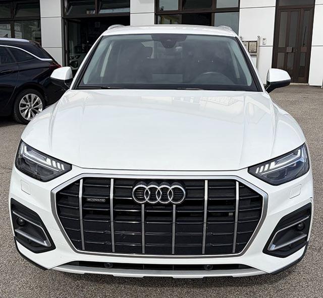 Audi Q5 40 TDI 204 CV quattro S tronic Advanced - foto 2 di 4