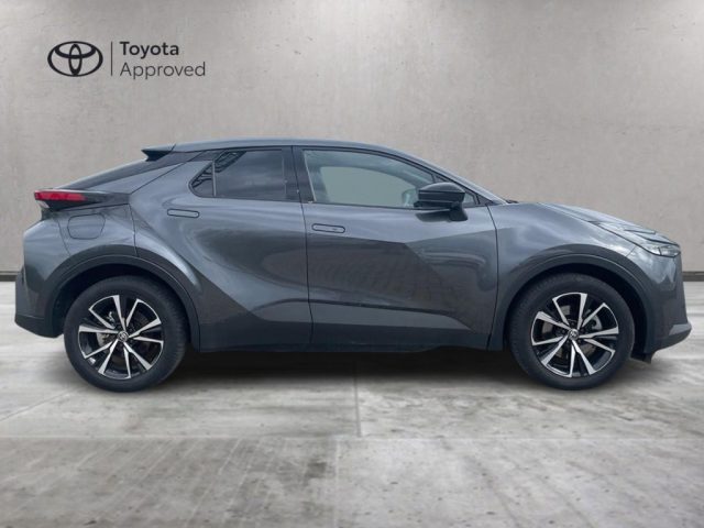 Toyota C-HR 2.0 PHEV Trend Eco - foto 4 di 4