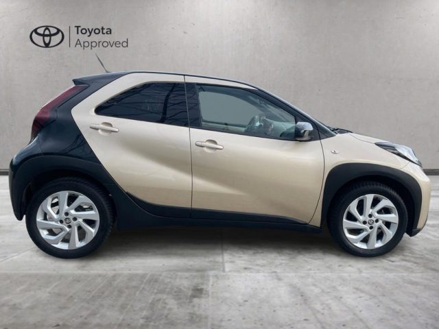 Toyota Aygo X 1.0 VVT-i 72 CV 5 porte Trend - foto 4 di 4