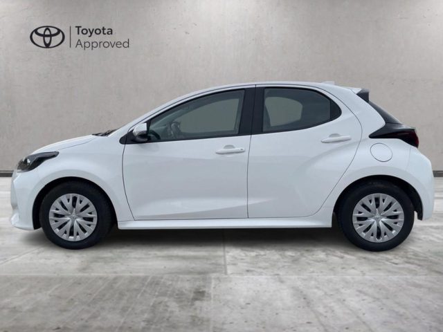 Toyota Yaris 1.0 5 porte Active - foto 3 di 4