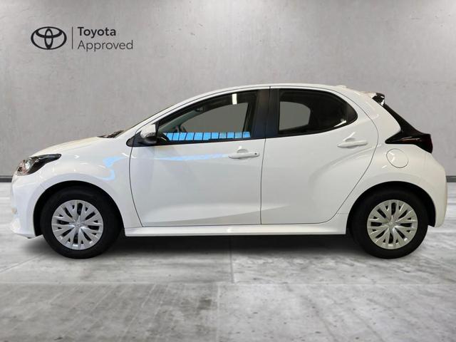 Toyota Yaris 1.5 Hybrid 5 porte Active - foto 3 di 4
