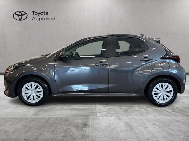 Toyota Yaris 1.5 Hybrid 5 porte Active - foto 3 di 4