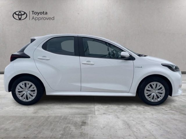 Toyota Yaris 1.5 Hybrid 5 porte Active - foto 4 di 15