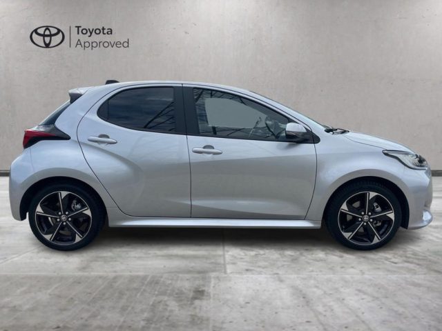 Toyota Yaris 1.5 130 Hybrid 5 porte Lounge - foto 4 di 15