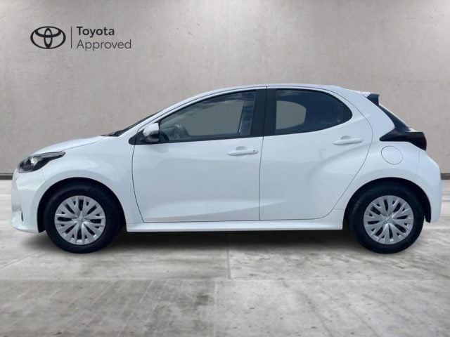 Toyota Yaris 1.5 Hybrid 5 porte Active - foto 3 di 4