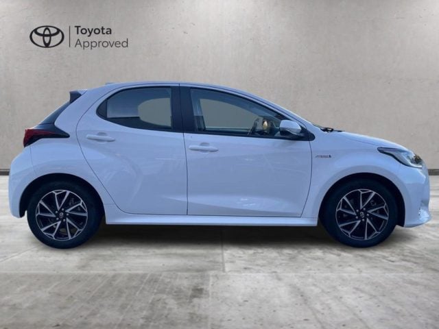Toyota Yaris 1.5 Hybrid 5 porte Trend - foto 4 di 4