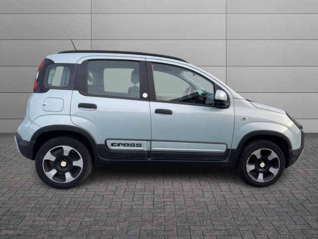 Fiat Panda Cross 1.0 FireFly S&S Hybrid - foto 3 di 4
