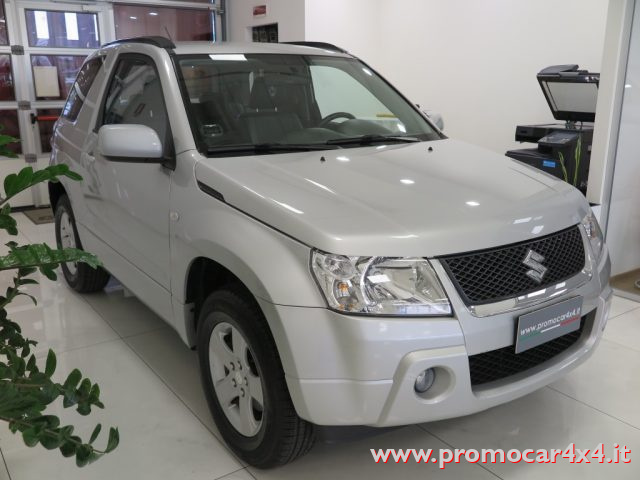 Suzuki Grand Vitara 1.6 16V 3 porte "Auto con Solo 35.000 km!!!" - foto 3 di 4
