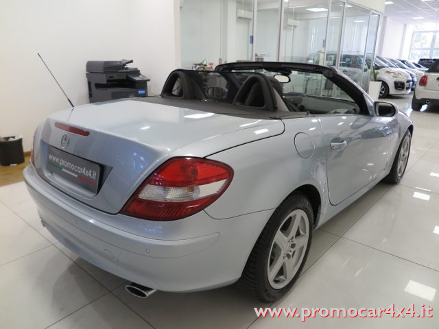 Mercedes-Benz SLK 200 Komp. Sport Cambio A/T "Solo 57.000 Km!!!" - foto 4 di 4