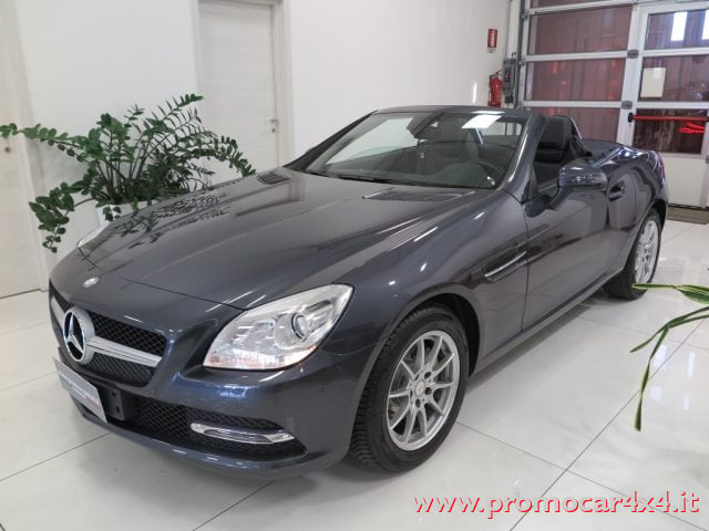 Mercedes-Benz SLK 200 BlueEfficiency "Solo 15.000 km!!!" Come Nuova usato a MODENA