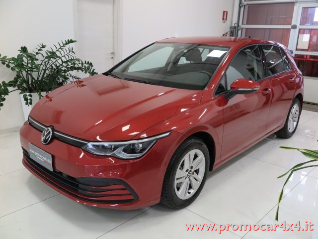Volkswagen Golf 1.0 TSI EVO Life "Solo 28.000 km!!!" usato a MODENA