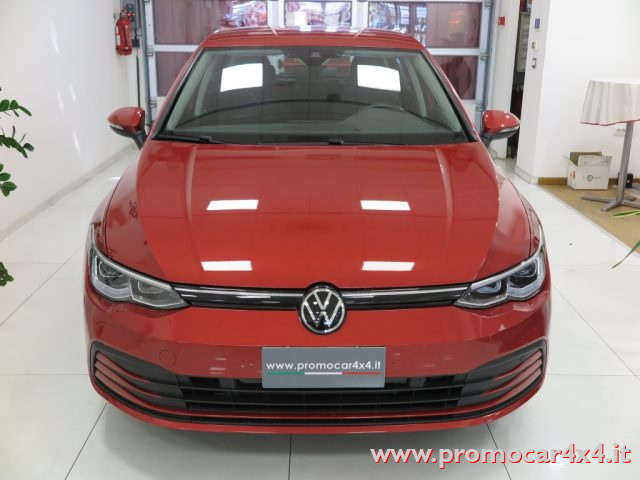 Volkswagen Golf 1.0 TSI EVO Life "Solo 28.000 km!!!" - foto 2 di 4