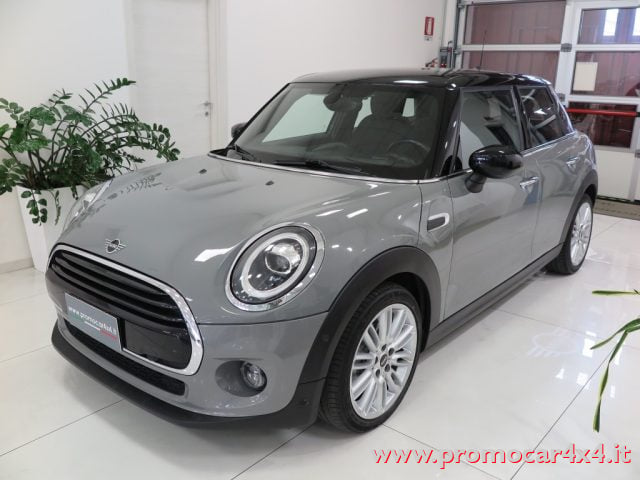 MINI Cooper 1.5i 5porte Cambio A/T " Ottime Condizioni!!!", del 2019, 65.000 km, in vendita a Modena (MO)