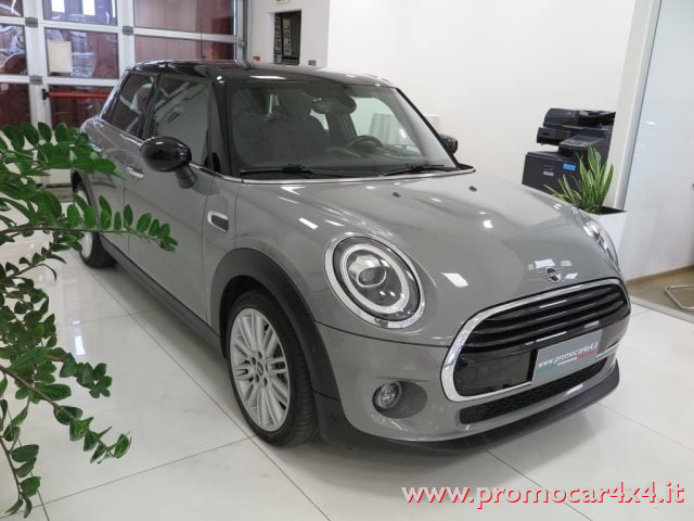 MINI Cooper 1.5i 5porte Cambio A/T " Ottime Condizioni!!!" - foto 3 di 4