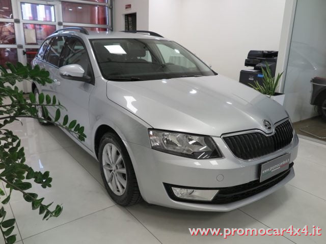 Skoda Octavia 1.6 TDI CR 110 CV 4x4 Wagon Ambition - foto 3 di 4