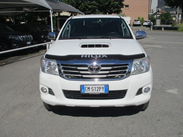 Toyota Hilux + IVA !!! 3.0 D-4D aut.4WD 4p. DC Stylex - foto 2 di 4