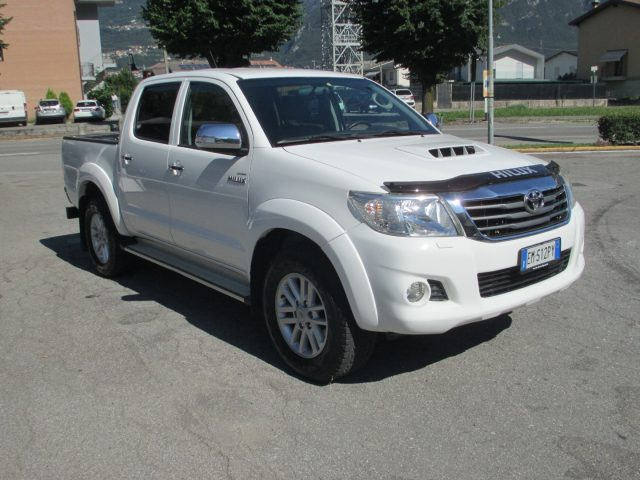 Toyota Hilux + IVA !!! 3.0 D-4D aut.4WD 4p. DC Stylex - foto 3 di 4
