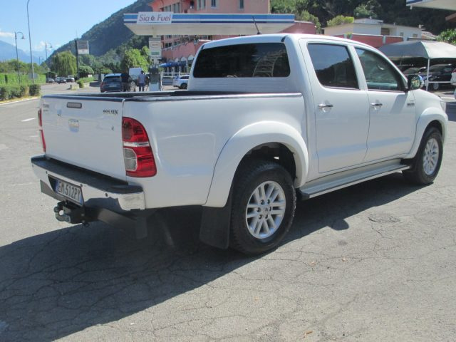 Toyota Hilux + IVA !!! 3.0 D-4D aut.4WD 4p. DC Stylex - foto 4 di 4