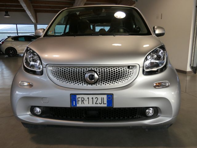 smart forTwo 90 0.9 T twinamic cabrio Perfect usato a BRUNICO