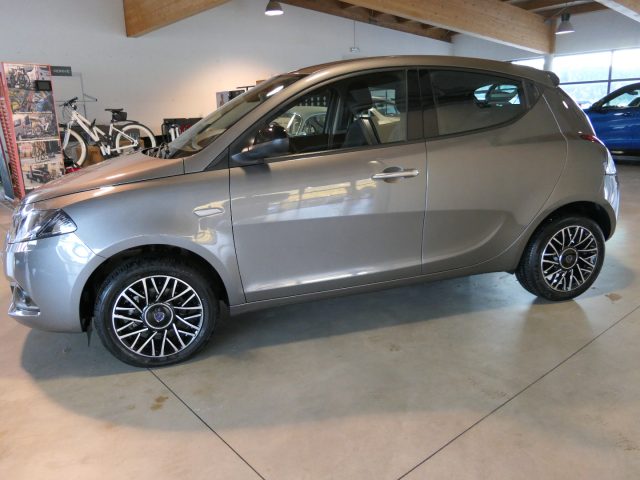 Lancia Ypsilon 1.0 FireFly 5 porte S&S Hybrid Platino usato a BRUNICO