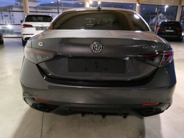 Alfa Romeo Giulia 2.0 Turbo 280 CV AT8 AWD Q4 Veloce - foto 4 di 4