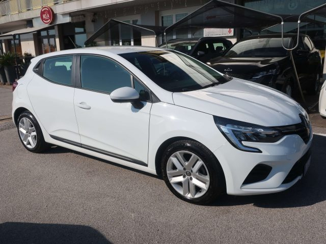Renault Clio Clio V 2019 1.0 tce Business 90cv my21 usato a PONTE DI PIAVE