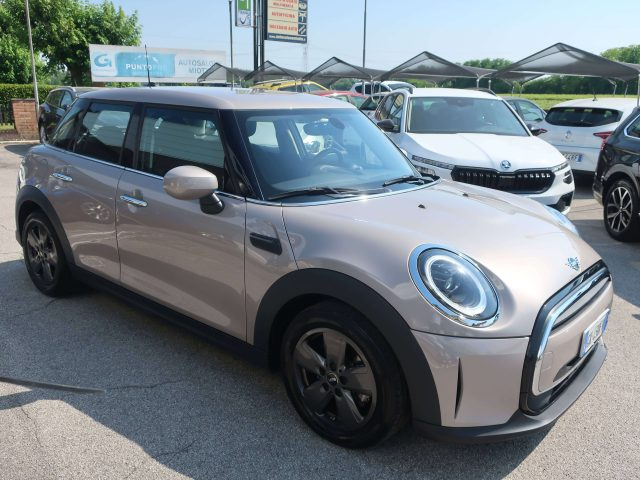 MINI One Mini IV F55 2021 5p 5p 1.5 Classic 102cv auto usato a PONTE DI PIAVE