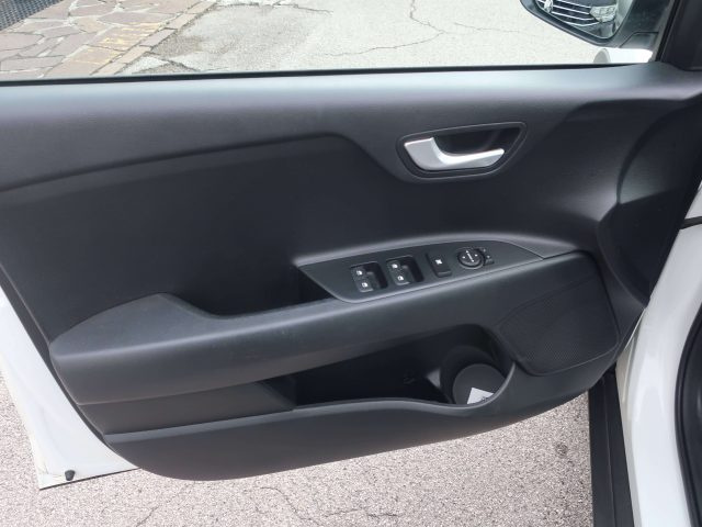 Kia Stonic Stonic 1.0 t-gdi mhev Style 100cv imt - foto 4 di 4