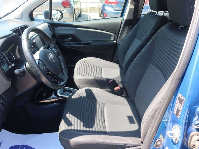 Toyota Yaris Yaris 5p 1.5h Style my18 - foto 4 di 4