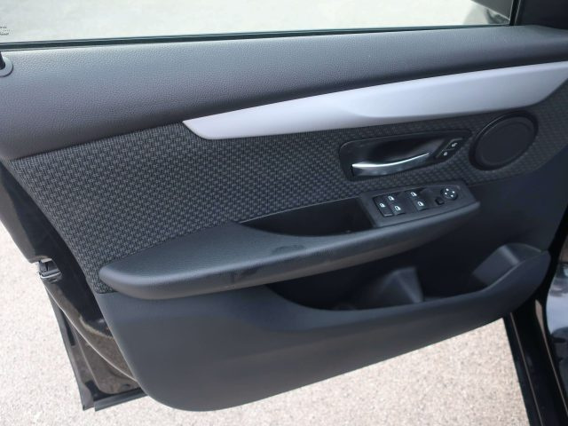BMW 218 Serie 2 F45 - 218d Active Tourer Business auto my2 - foto 4 di 4