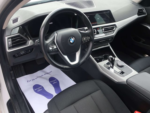 BMW 318 Serie 3 G21 Touring 318d Touring mhev 48V Business - foto 3 di 4