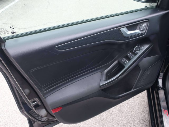 Ford Focus Focus V SW 1.5 ecoblue ST-Line Co-pilot s&s - Prez - foto 4 di 4