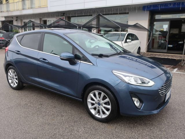 Ford Fiesta Fiesta 5p 1.1 Titanium 85cv my19.5 - Prezzo Reale, del 2019, 53.880 km, in vendita a Ponte Di Piave (TV)