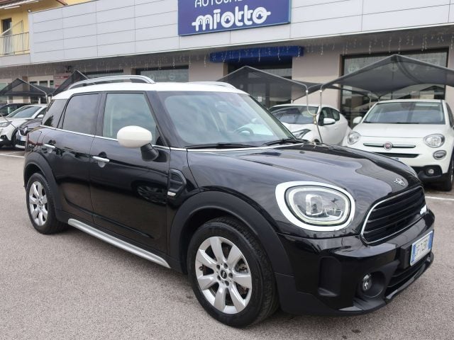 MINI Cooper D Countryman Mini Countryman 2.0 Business autom.- P, del 2021, 99.890 km, in vendita a Ponte Di Piave (TV)