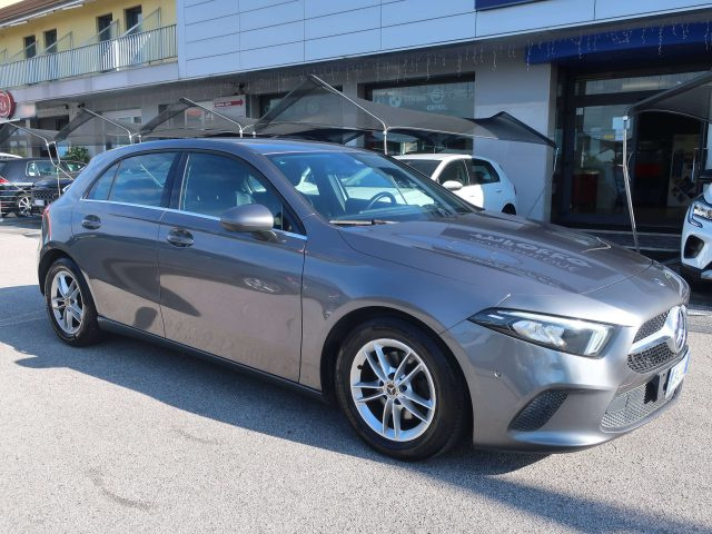 Mercedes-Benz A 180 Classe A - W177 180d Business Extra autom. - Prezz - foto 2 di 4
