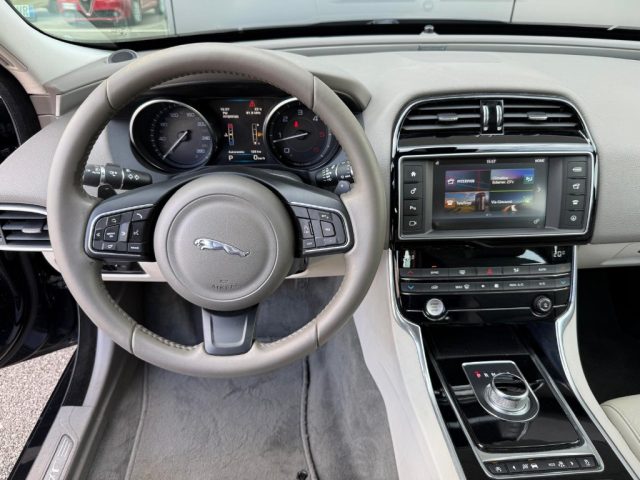 Jaguar XE 2.0 D Turbo 180CV aut. Prestige Business Edition usato a CASTELFRANCO VENETO