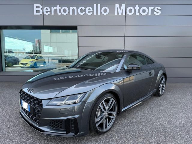 Audi TT 2.0 245cv Coup� 45 TFSI S-TRONIC S-LINE SLINE usato a CASTELFRANCO VENETO