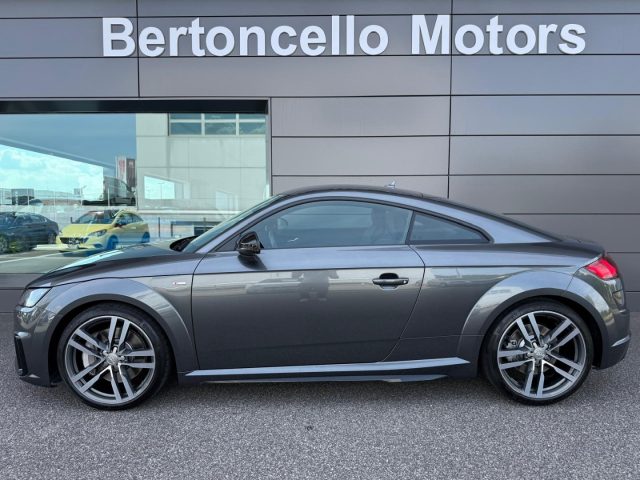 Audi TT 2.0 245cv Coup� 45 TFSI S-TRONIC S-LINE SLINE - foto 4 di 4