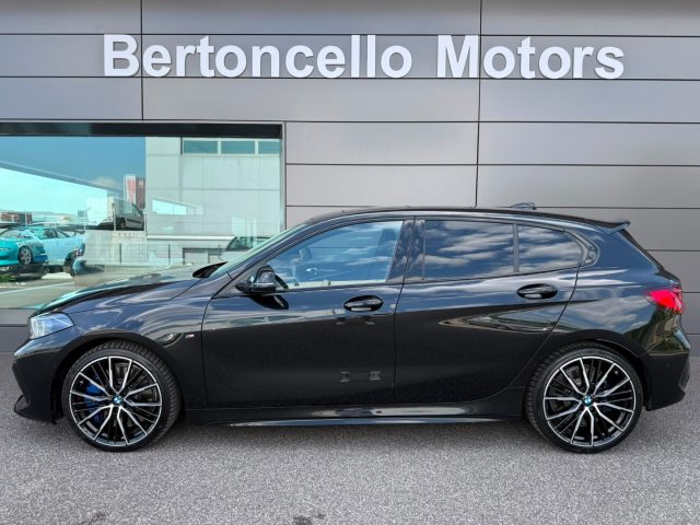 BMW M135 2.0 i 306cv xDrive BLACK PACK-TETTO-19"-FULL - foto 4 di 4