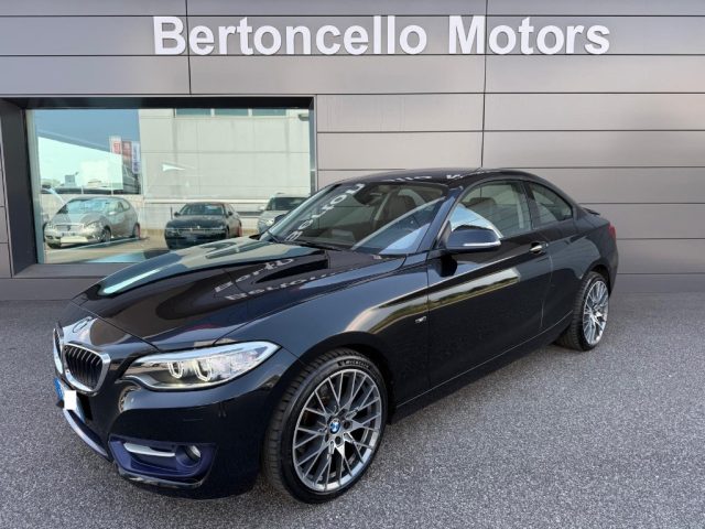 BMW 220 i 2.0 184cv Coupé SPORT KIT M2 SCARICO-PELLE-18" usato a CASTELFRANCO VENETO