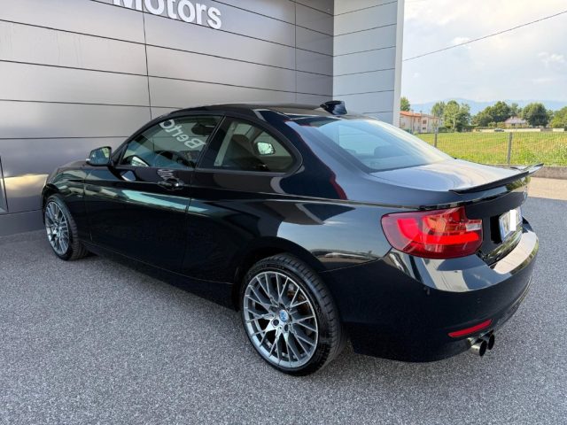 BMW 220 i 2.0 184cv Coupé SPORT KIT M2 SCARICO-PELLE-18" - foto 4 di 4