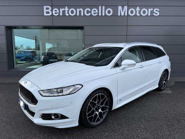 Ford Mondeo 2.0 TDCi 180CV Powershift AWD SW ST-LINE Busin. - foto 4 di 4