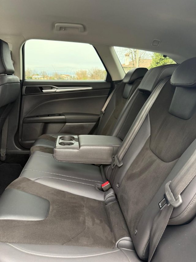 Ford Mondeo 2.0 TDCi 180CV Powershift AWD SW ST-LINE Busin. usato a CASTELFRANCO VENETO